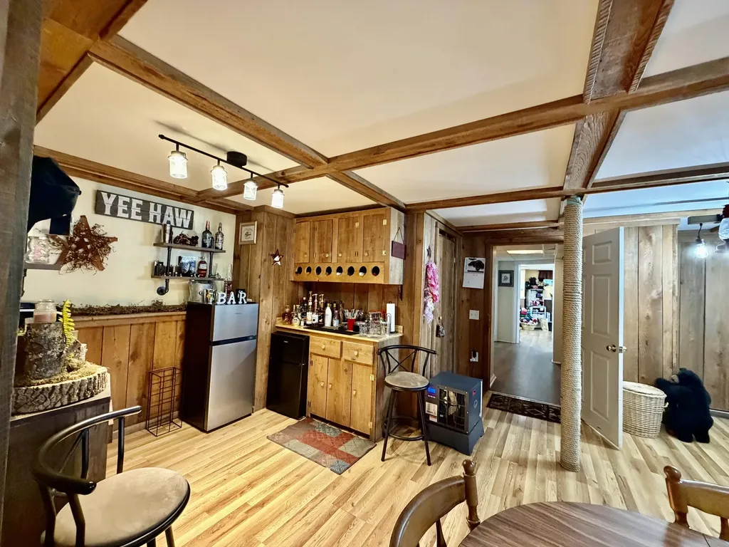 68 Lorraine Avenue Brewer ME 04412