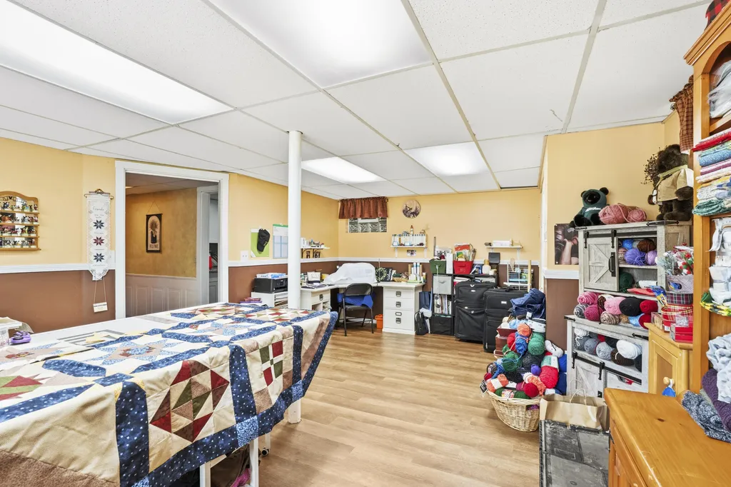 68 Lorraine Avenue Brewer ME 04412