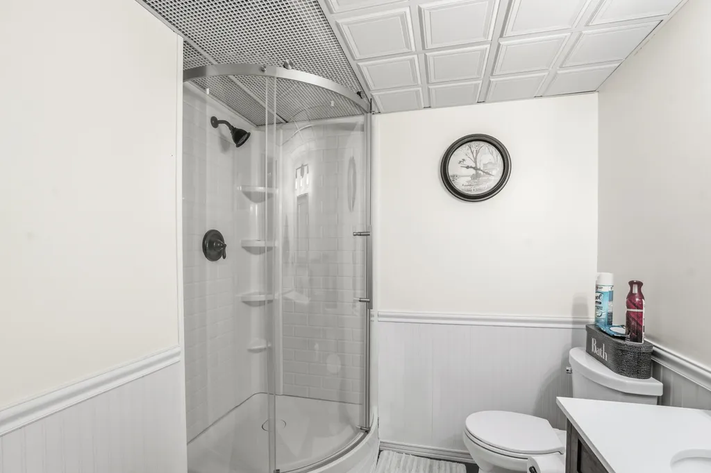 68 Lorraine Avenue Brewer ME 04412