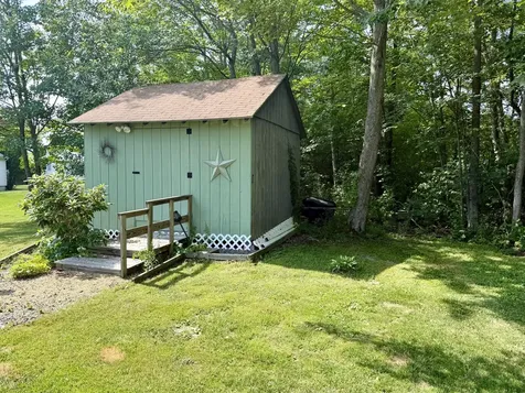 68 Lorraine Avenue Brewer ME 04412