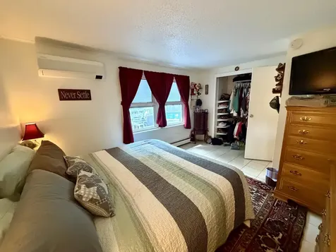 68 Lorraine Avenue Brewer ME 04412