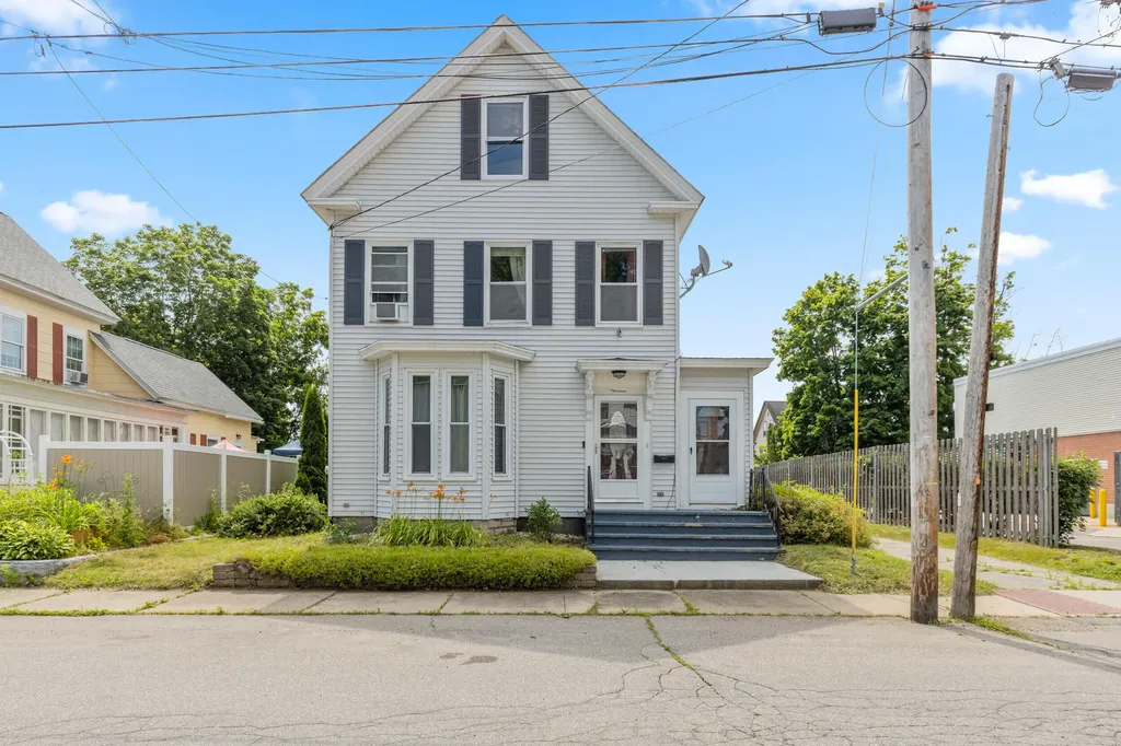 13 Acorn Street Sanford ME 04073