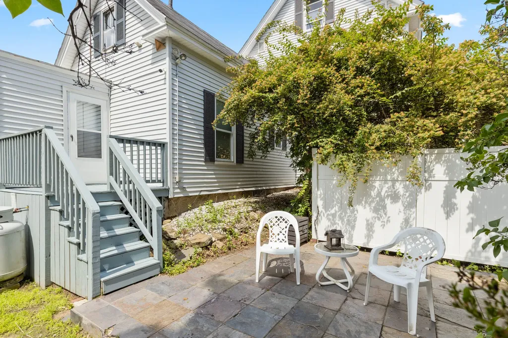 13 Acorn Street Sanford ME 04073
