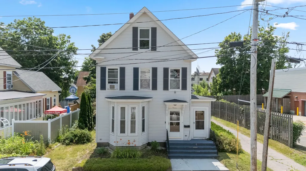 13 Acorn Street Sanford ME 04073