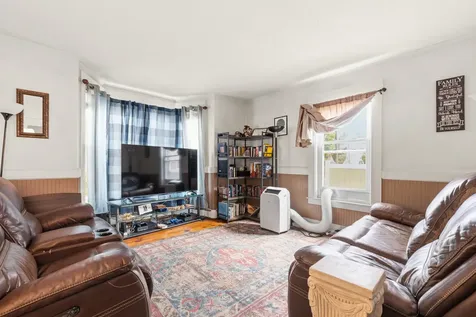 13 Acorn Street Sanford ME 04073