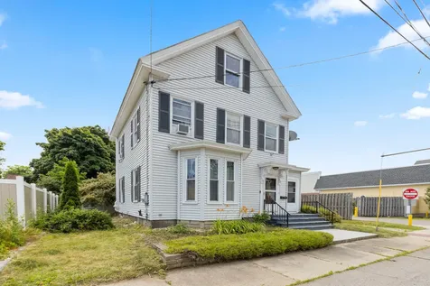13 Acorn Street Sanford ME 04073