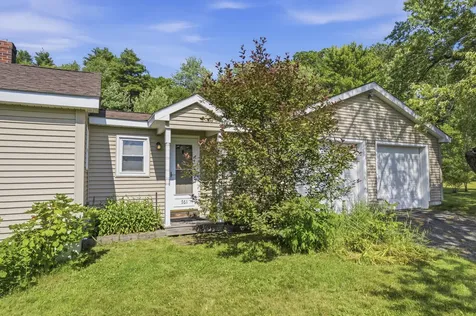 761 Gardiner Road Wiscasset ME 04578