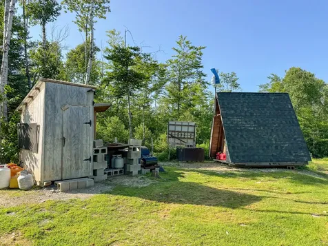 498 Freedom Road Prentiss Twp T7 R3 Nbpp ME 04487