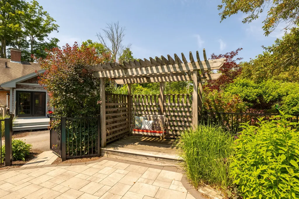 494 Goodwin Road Eliot ME 03903