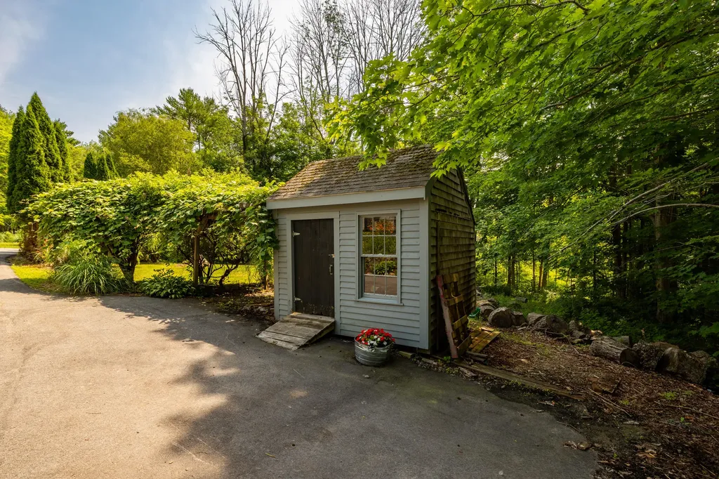 494 Goodwin Road Eliot ME 03903