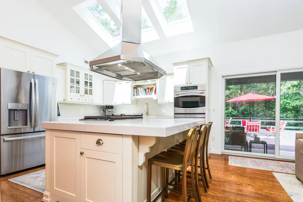 257 Rollingwood Road Eliot ME 03903