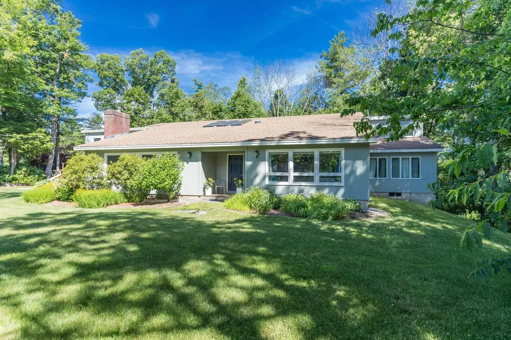 257 Rollingwood Road Eliot ME 03903