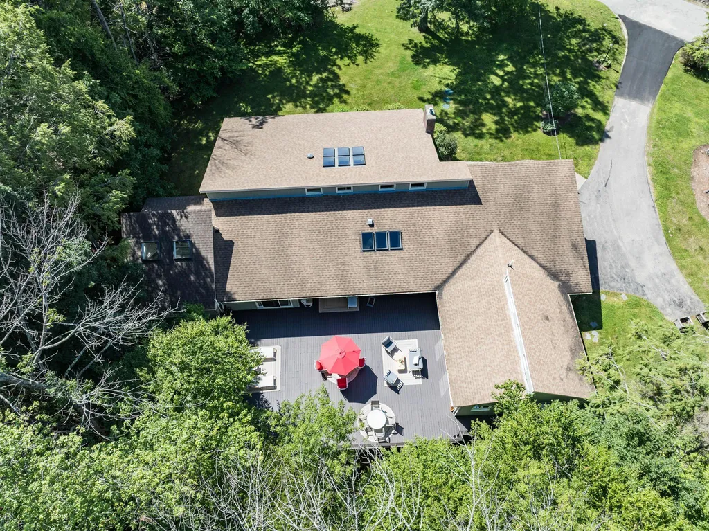 257 Rollingwood Road Eliot ME 03903