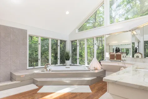257 Rollingwood Road Eliot ME 03903