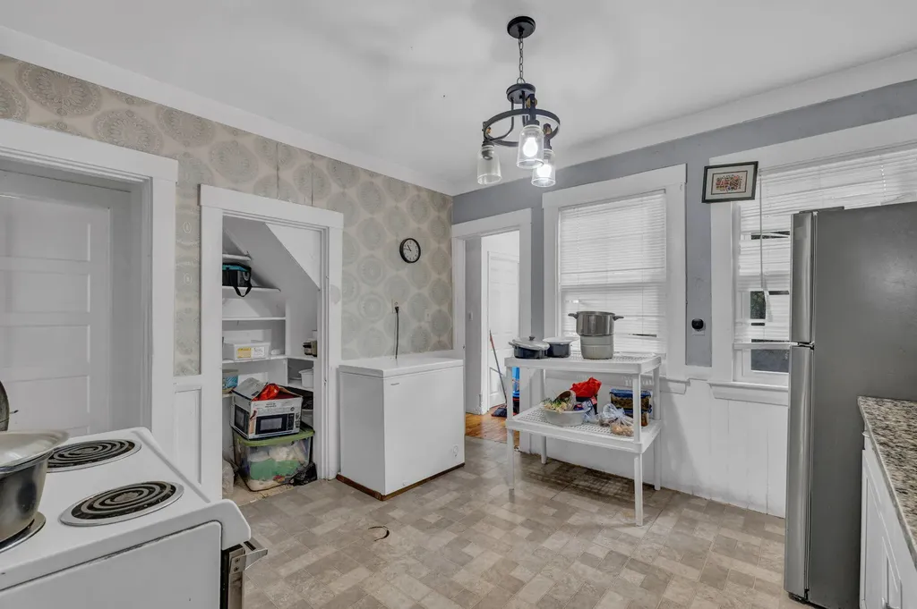 10 Deane Street Portland ME 04102