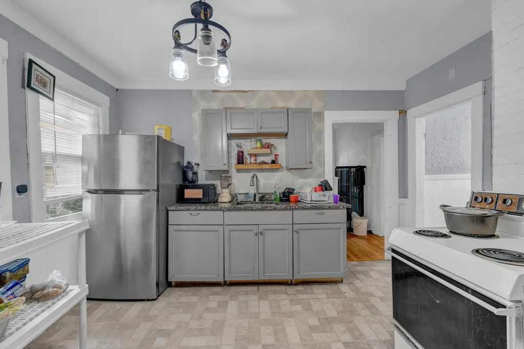 10 Deane Street Portland ME 04102