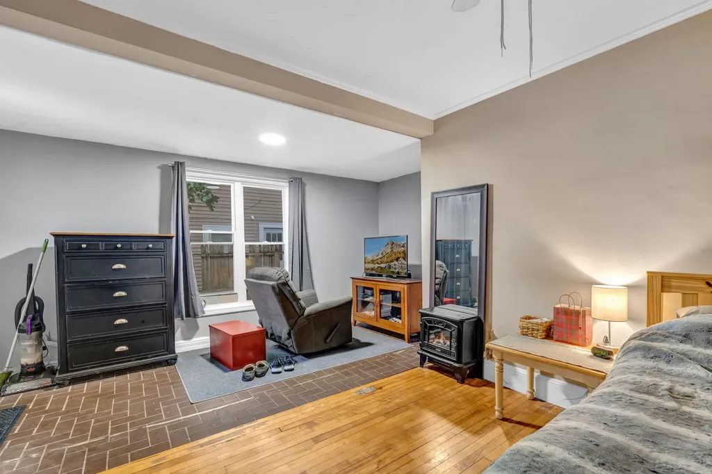 10 Deane Street Portland ME 04102