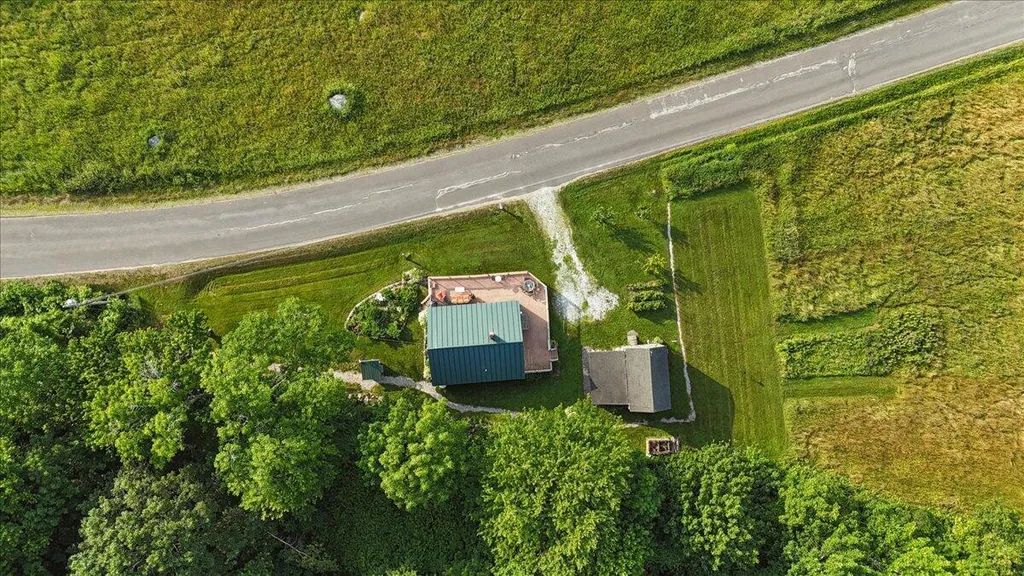 370 Carroll Road Union ME 04862