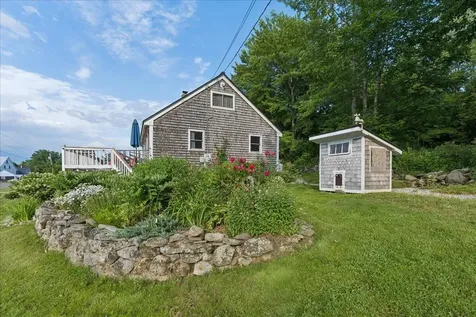 370 Carroll Road Union ME 04862