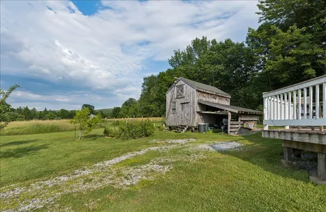 370 Carroll Road Union ME 04862