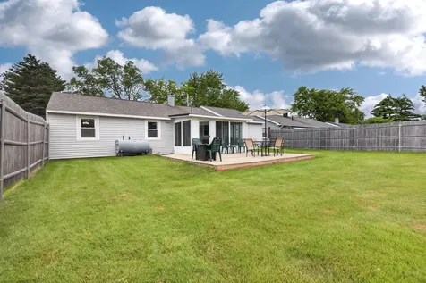 15 Brewster Street Bangor ME 04401
