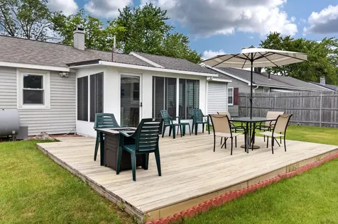 15 Brewster Street Bangor ME 04401