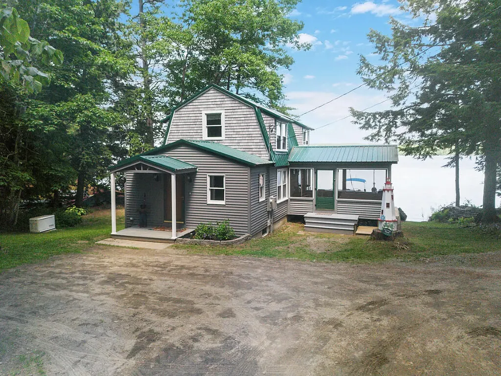 138 Park Lane Vassalboro ME 04989