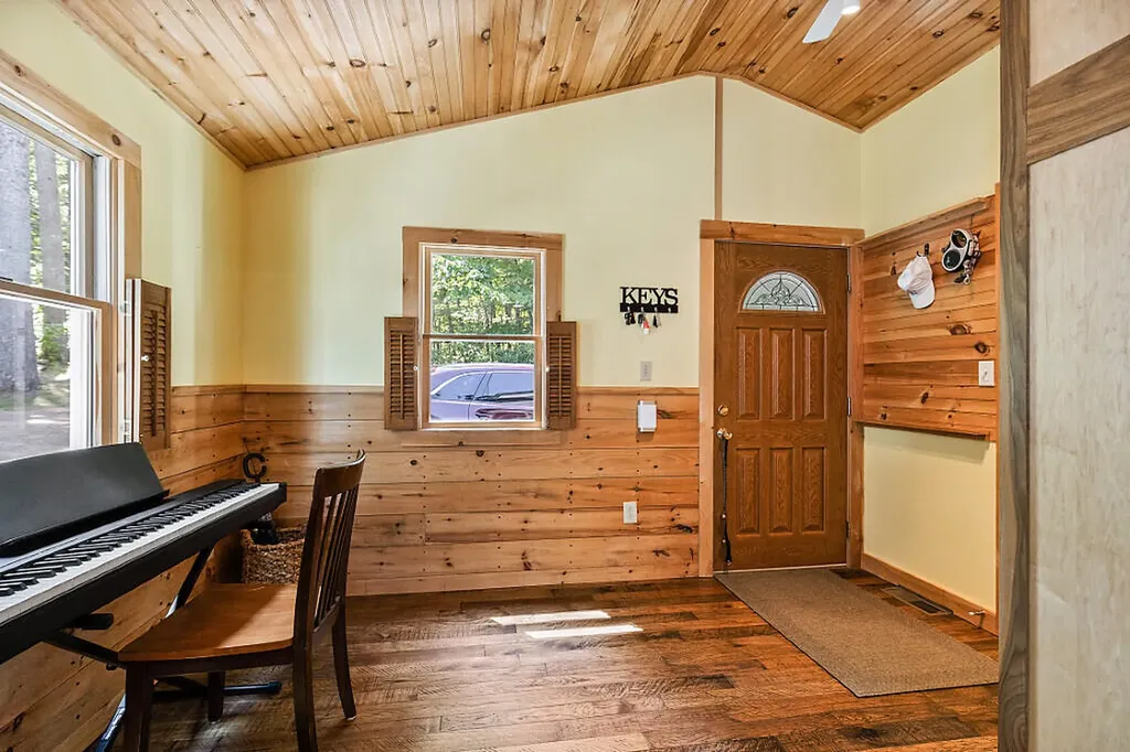 138 Park Lane Vassalboro ME 04989