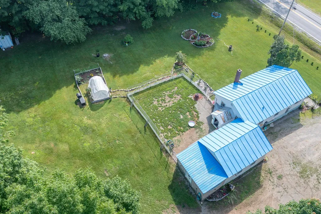 156 Mayfield Road Moscow ME 04920