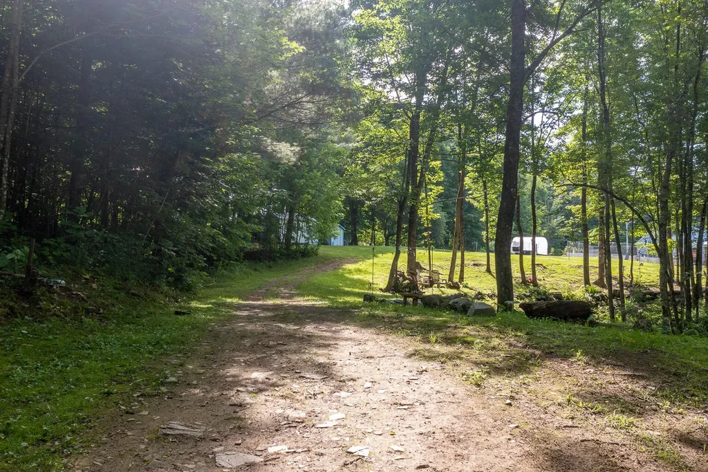 156 Mayfield Road Moscow ME 04920