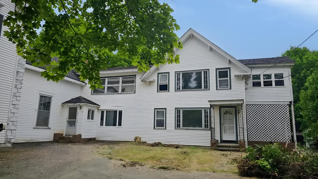 Thomaston ME 04861