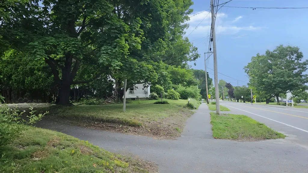 Thomaston ME 04861