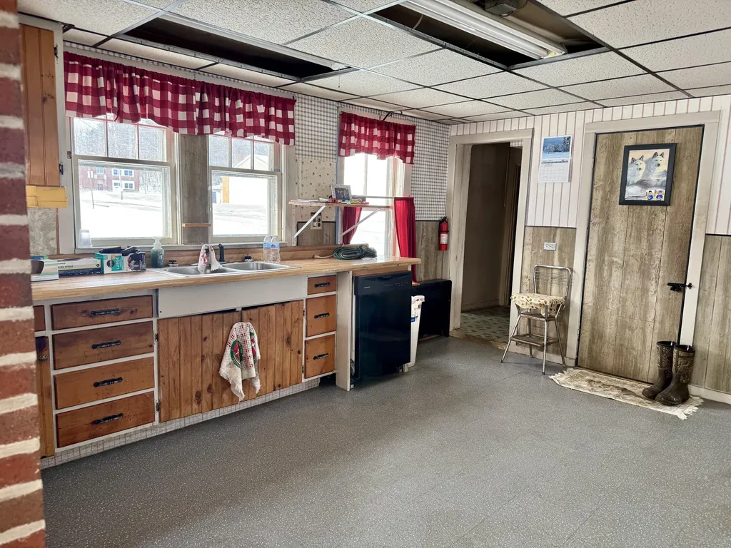 12 &16 Heath Street Oakland ME 04963