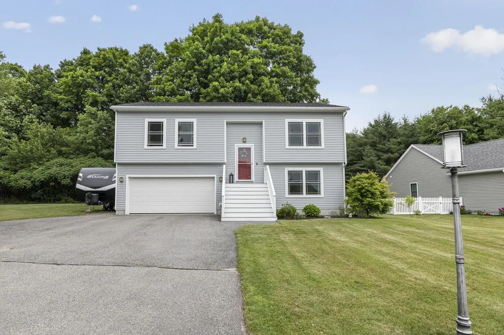 2 Twoey Drive Windham ME 04062