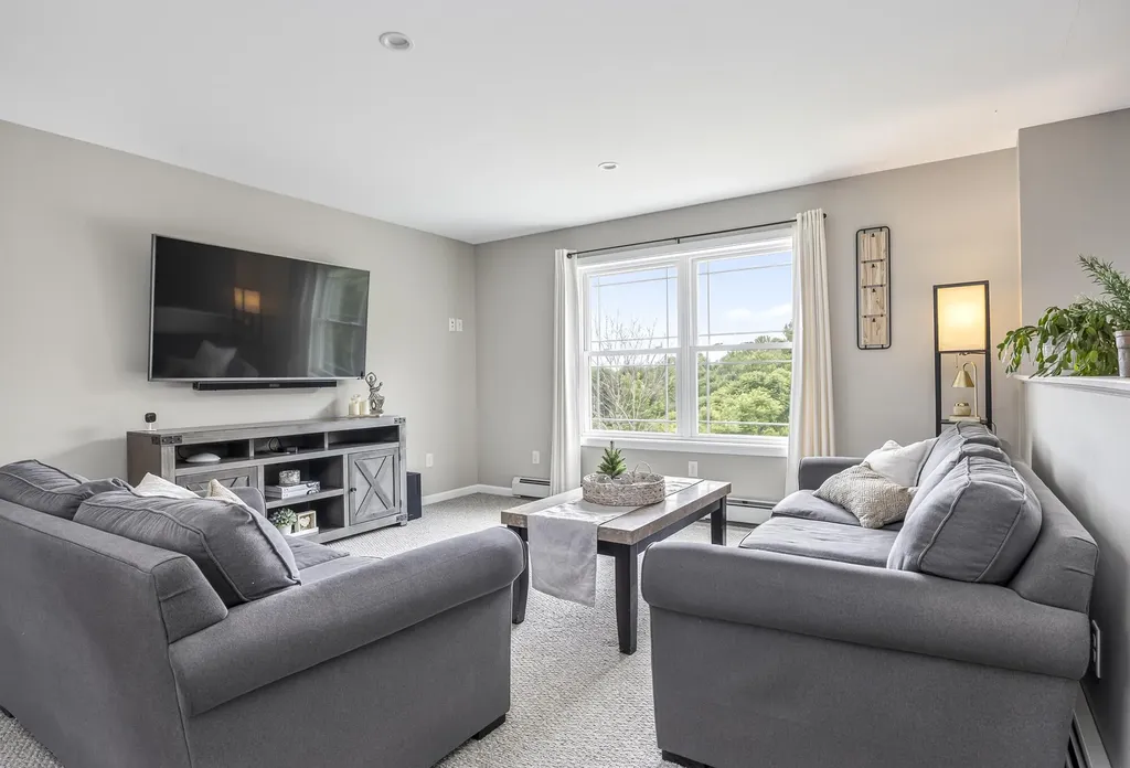 2 Twoey Drive Windham ME 04062