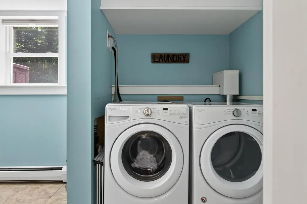91 Bowdoin Street Yarmouth ME 04096