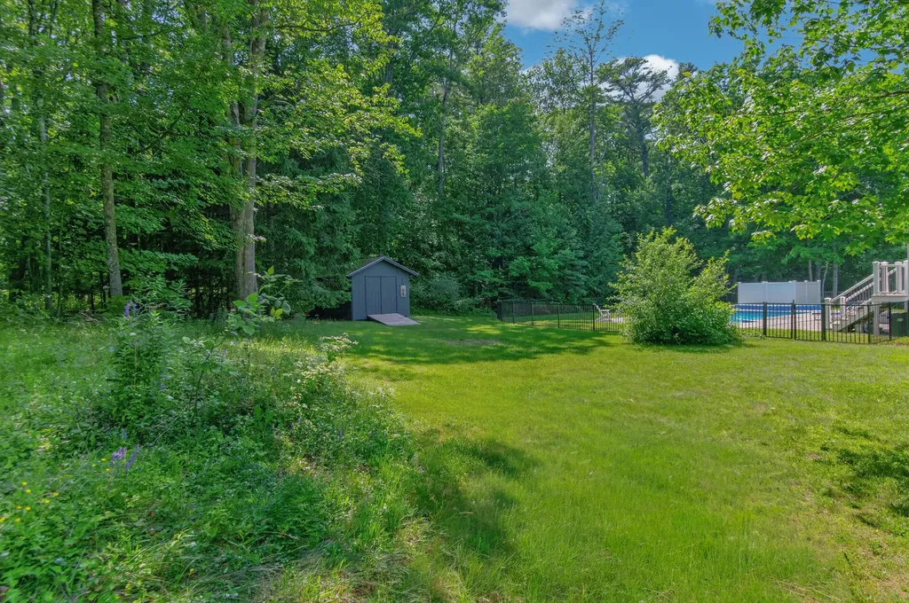 91 Bowdoin Street Yarmouth ME 04096