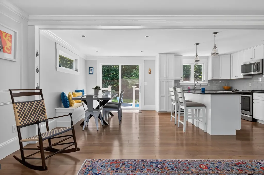 91 Bowdoin Street Yarmouth ME 04096