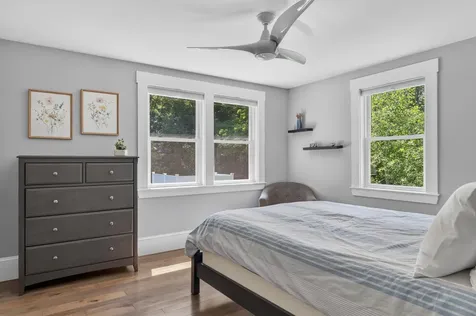 91 Bowdoin Street Yarmouth ME 04096