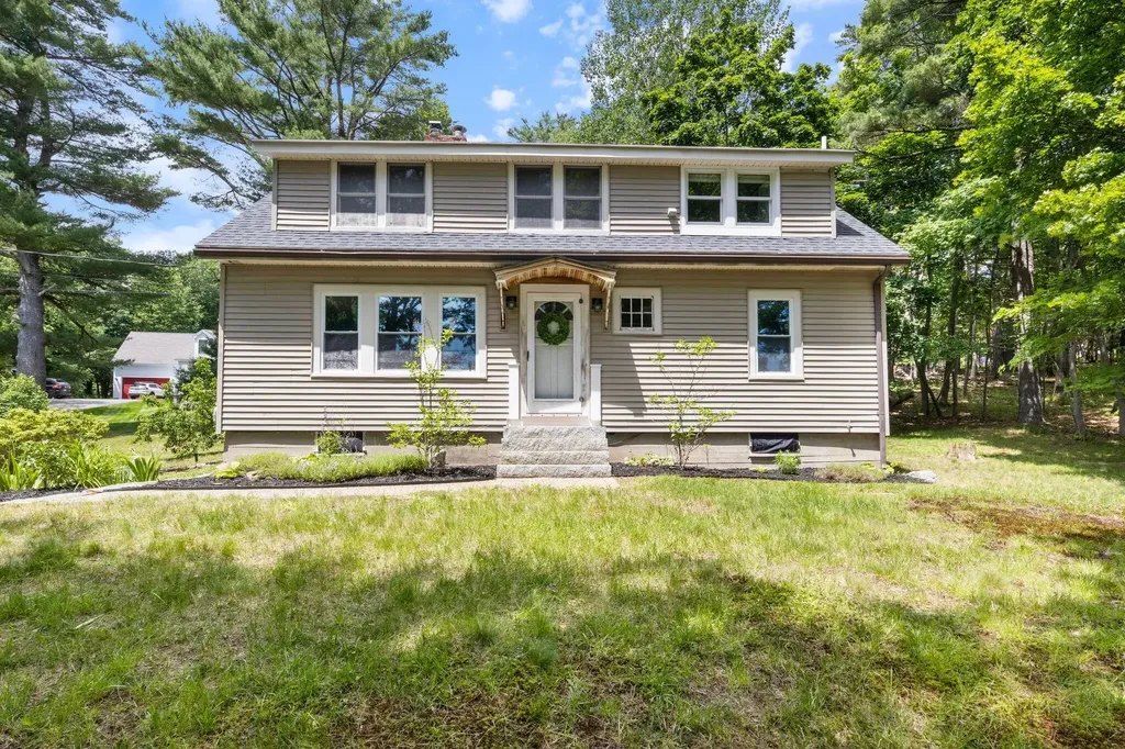 430 E Main Street Yarmouth ME 04096