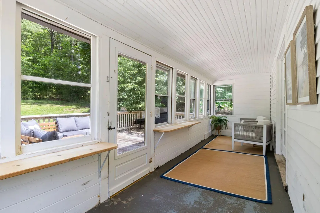 430 E Main Street Yarmouth ME 04096