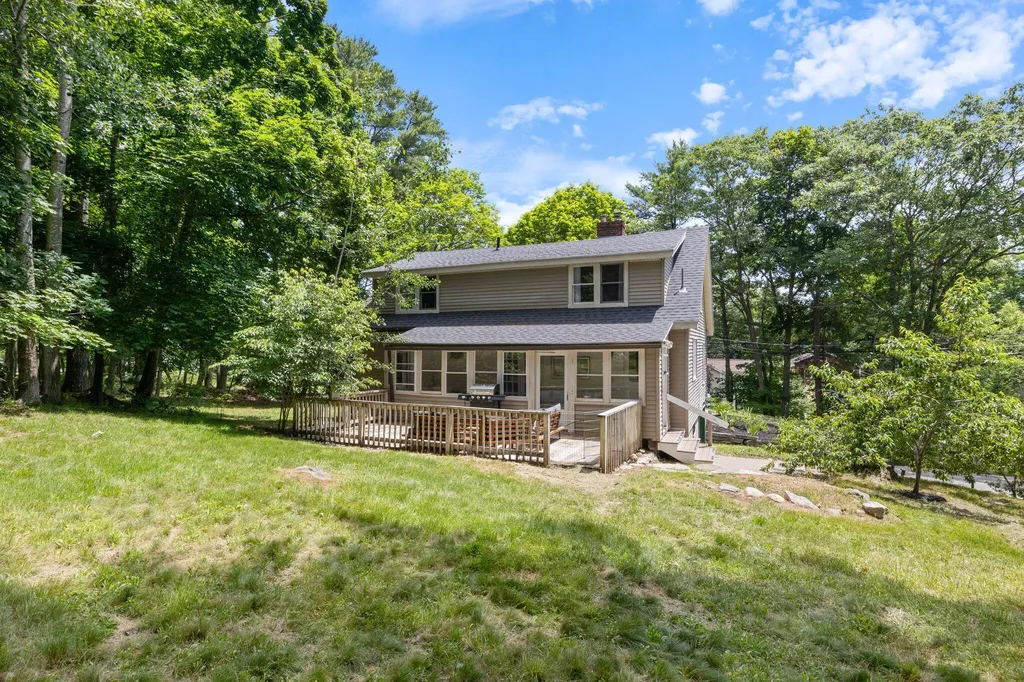430 E Main Street Yarmouth ME 04096
