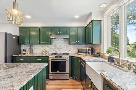 430 E Main Street Yarmouth ME 04096