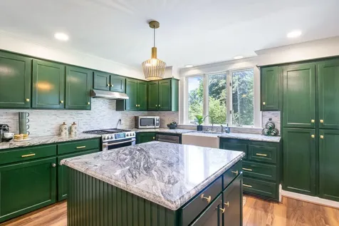 430 E Main Street Yarmouth ME 04096
