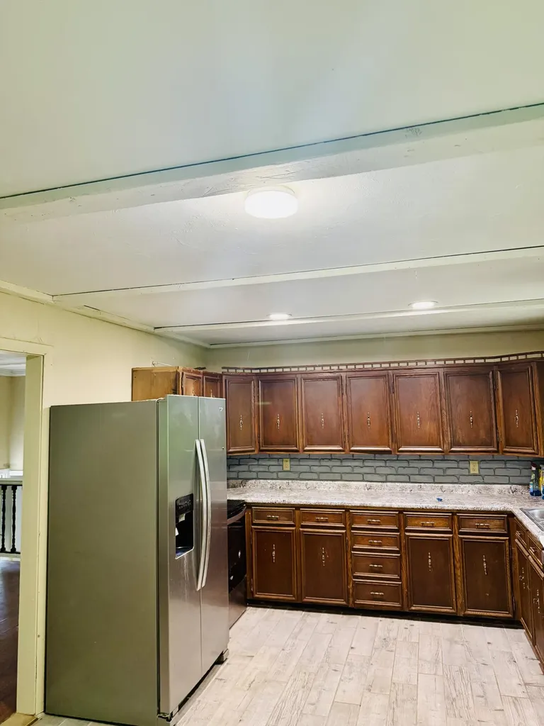 156 Alpine Street Paris ME 04281