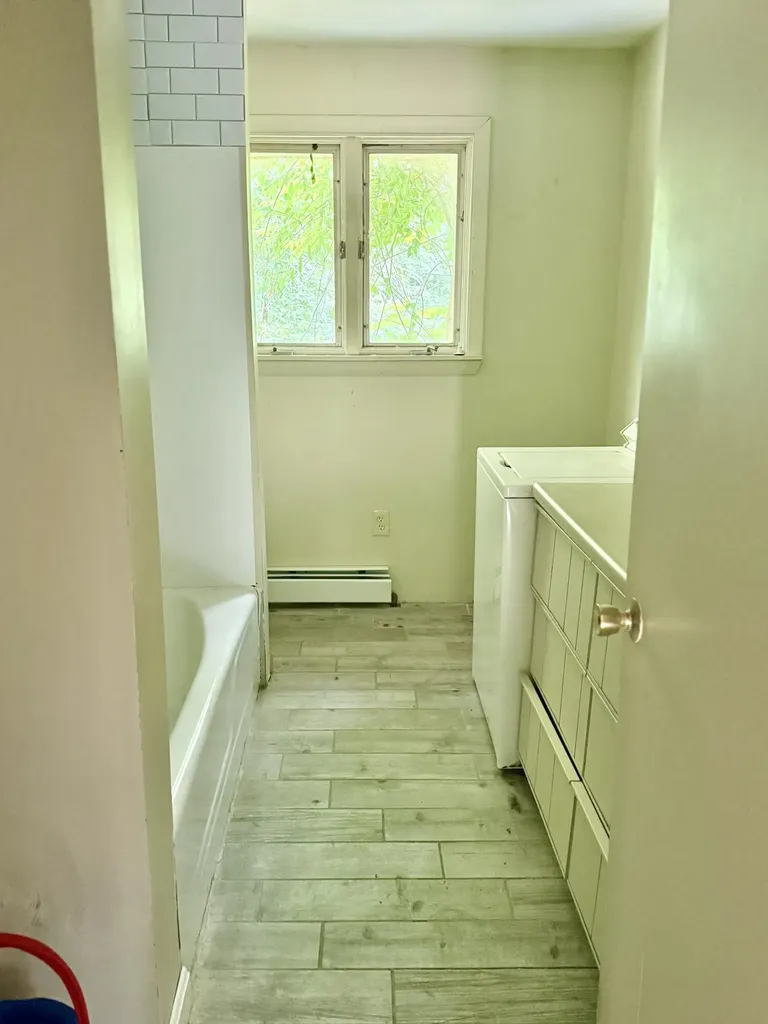 156 Alpine Street Paris ME 04281