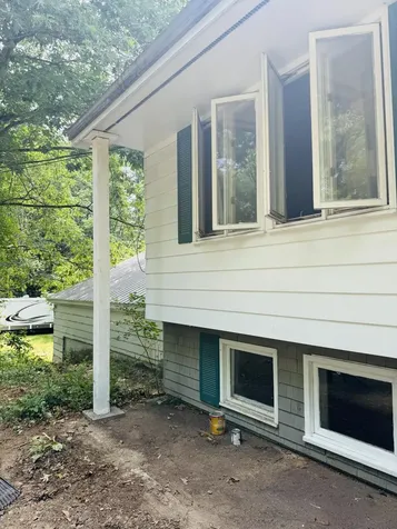 156 Alpine Street Paris ME 04281