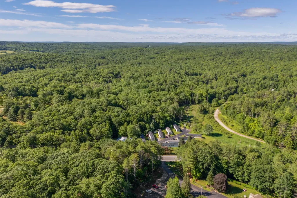 229 Spring Valley Lane New Gloucester ME 04260