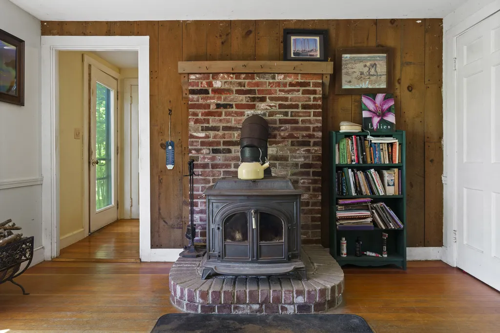 14 Ash Swamp Road Scarborough ME 04074