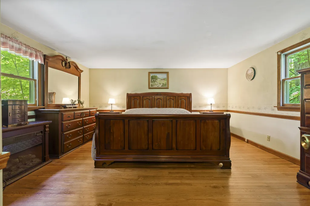14 Ash Swamp Road Scarborough ME 04074